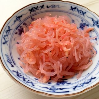 桜色がかわいい♪桜エビと糸こんにゃくの出汁煮